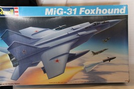 1/72 Scale Revell, MiG-31 Foxhound Jet Model Kit #4349 BN Open box - £35.97 GBP
