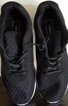Form + Focus ~ Fly High ~ Black ~ Women&#39;s Size 8 ~ Lace Up Sneakers/Shoes - £17.98 GBP