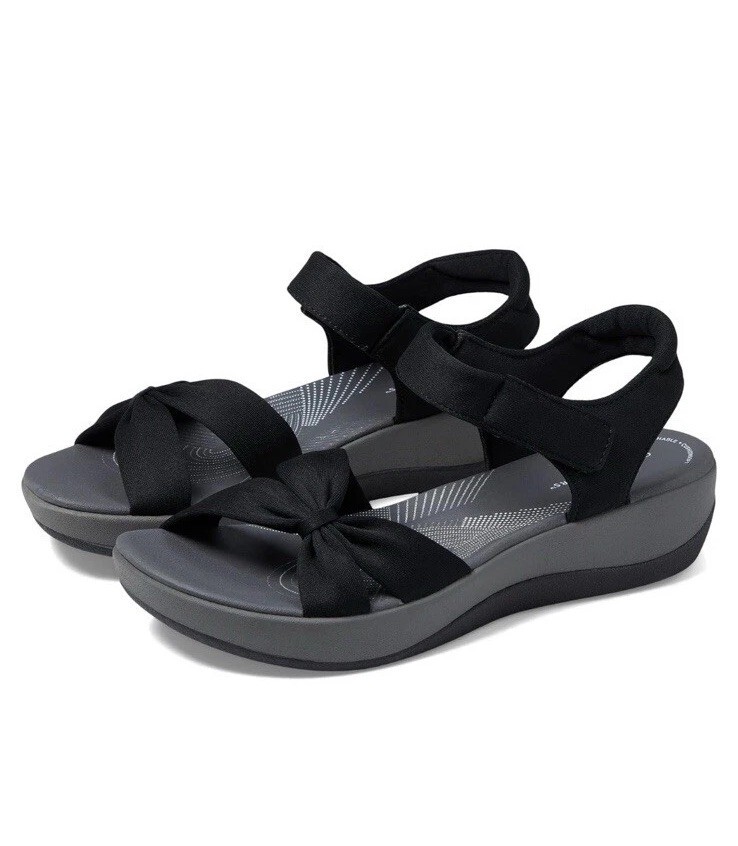 Woman&#39;s Sandals Clarks Arla Shore Black Hook &amp; Loop Comfortable ￼Size 6.5M - $49.39