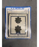 Vietnam N.S. Meyer Major Rank Insignia Oak Leaves NOS Army Uniform Pin B... - $14.64