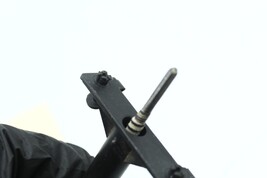 2004-2007 BMW E60 525i FRONT RIGHT PASSENGER SEAT TRACK MID GEAR CABLE H1538 image 9