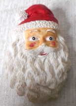 Curly Beard Santa Face Resin Christmas Brooch Wide Eyes Vintage Pinback 2&quot; Tall - £7.77 GBP