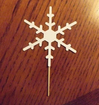 Lot of 12 Snow Flake Cupcake Toppers! Design 2 - £2.99 GBP