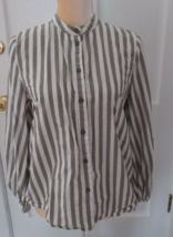 WHO WHAT WEAR 100% Cotton  long sleeve Green White stripe Top size M - $6.99