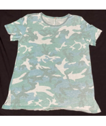 Free People Faded Green Camo Raw Hem Relaxed  T-Shirt Size Medium NWOT - £16.52 GBP