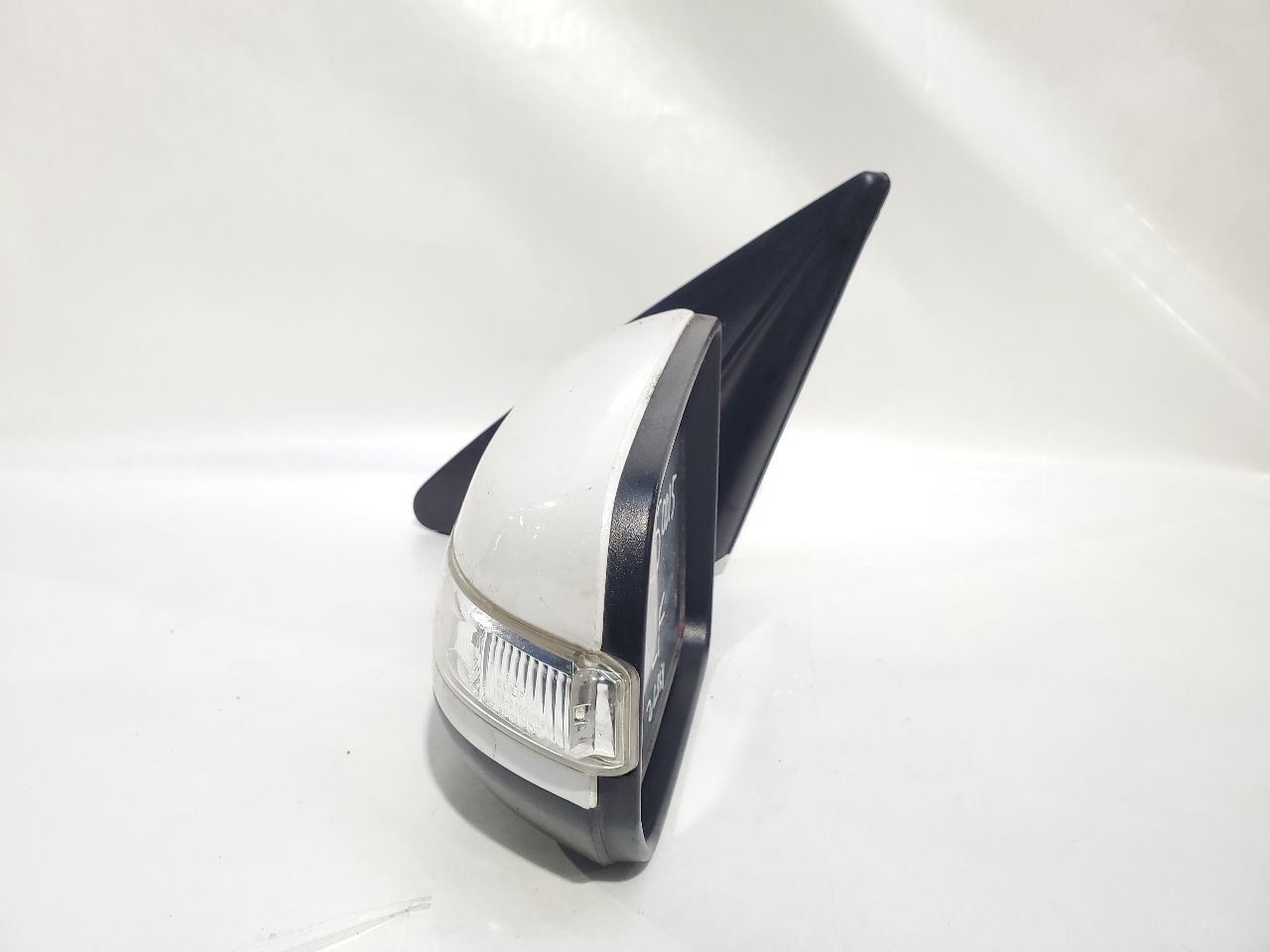 2014 2015 Kia Sorento LX OEM Left Side View Mirror Power Turn Signal  Item image 4