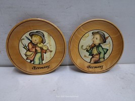 Humble print on wooden plates set of two - £19.88 GBP