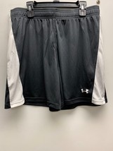 Under Armour Women&#39;s Fixture Shorts Size Small 1247792 001 Brand New - £7.75 GBP