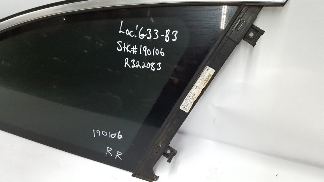 Rear Passenger Side Quarter Glass OEM 06 07 08 09 10 11 Mercedes R350 251 Type Item image 2