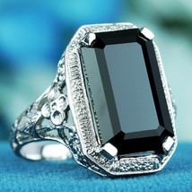 Natural Onyx Emerald Cut Vintage Style Filigree Cocktail Ring in 9K White Gold - £440.71 GBP