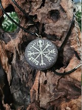 Viking Compass Necklace, Rune Way Finder, Norse Vegvisir Pendant, Men&#39;s Amulet, - £51.94 GBP