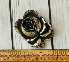 vintage acrylic or resin flower pin brooch floral gold black bronze tone - £7.73 GBP