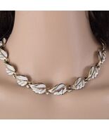 Vintage Coro Leaves Necklace White Enamel &amp; Silver Tone 12"-17" - $26.72