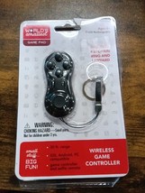 World&#39;s Smallest Game Pad, DamagedBox Product Perfect  651ae - £12.93 GBP