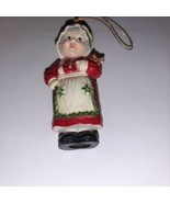 1981 Hallmark Mrs Claus Ornament Made In Macao - £11.23 GBP