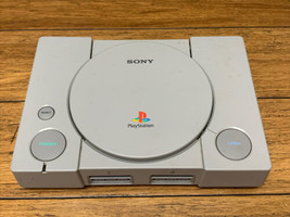 Sony Playstation 1 Console Only For Parts PS1 SCPH-9001 Powers On CV - £27.18 GBP