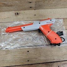 Vintage Nos Nintendo Zapper Original Nes Light Gun New Without Box Authentic - £14.48 GBP