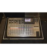 Behringer X32 40 Channel Digital Mixer - €1.458,59 EUR