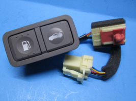 2011-2015 Hyundai Sonata Fuel Gas lid Trunk open switch Gray 93700-3S000-RAS OEM - £19.17 GBP