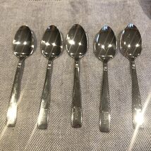 Vintage Oneidacraft Deluxe Stainless Steel Junior’s Teaspoons Set Of 5 - $7.96