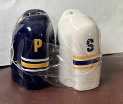 Buffalo Sabres NHL Hockey Salt &amp; Pepper Shakers Old Logo - £19.13 GBP