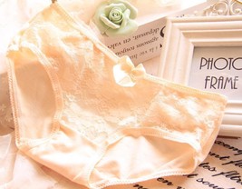 Lace Front Comfy Hipster Panty - $81.64 MXN
