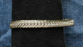 Elegant Textured Silver-tone Woven Link Vintage Bracelet 7 1/4&quot; - £10.18 GBP