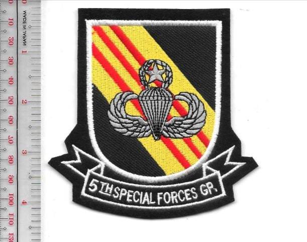 Green Beret US Army Vietnam 5th Special Forces Gp ABN Master Parachutist... - $9.99