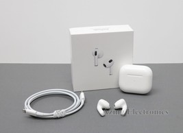 Apple AirPods 3rd Gen A2897 w/ Lightning Charging Case - White MPNY3AM/A - £79.92 GBP