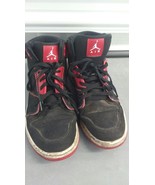 Vintage Nike Air Jordon&#39;s Men&#39;s Shoes SZ 11.5 Black/Red - $28.05