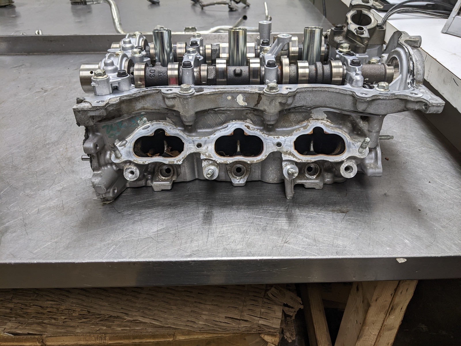 Right Cylinder Head For 17-20 Toyota Sienna  3.5 1110109691 FWD Rear Item image 3