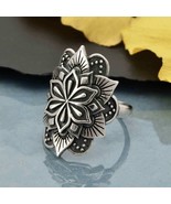 Sterling Silver Large Mandala Ring - €83,65 EUR