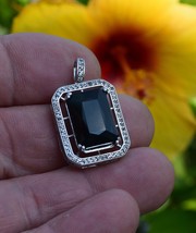 Tourmaline Pendant. A 16.28 cwt. Natural Earth Mined .  Appraised - £721.15 GBP