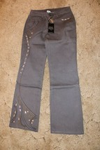 Monroe and Main Womens&#39; Gray Pants with Embroidered Jewel Size 8 31&quot; x 32&quot; - £15.60 GBP