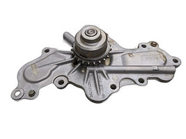 Water Pump From 2011 Ford Flex  3.5 AA5E8501BB - £27.61 GBP