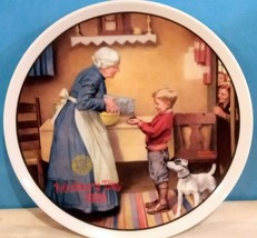 Norman Rockwell’s &quot;The Pantry Raid&quot; Mothers Day 1986 Vintage Collectors Plate - £5.76 GBP