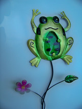 Garden Happy Frog Lawn Yard Decoration Frog Metal Stake 21&quot; - £19.91 GBP