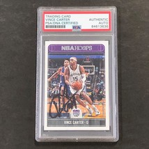 2017-18 NBA Hoops #52 Vince Carter Signed Card AUTO PSA/DNA Slabbed Kings - £159.86 GBP