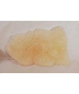 Curly Lambskin Hide Rug Seat Cover Pad 25&quot; x 16&quot; - $66.40 CAD