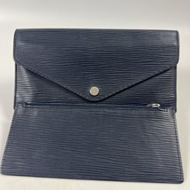 Louis Vuitton (LV) Epi Sarah Wallet NM Blue Marine Indigo w/insert - $279.99