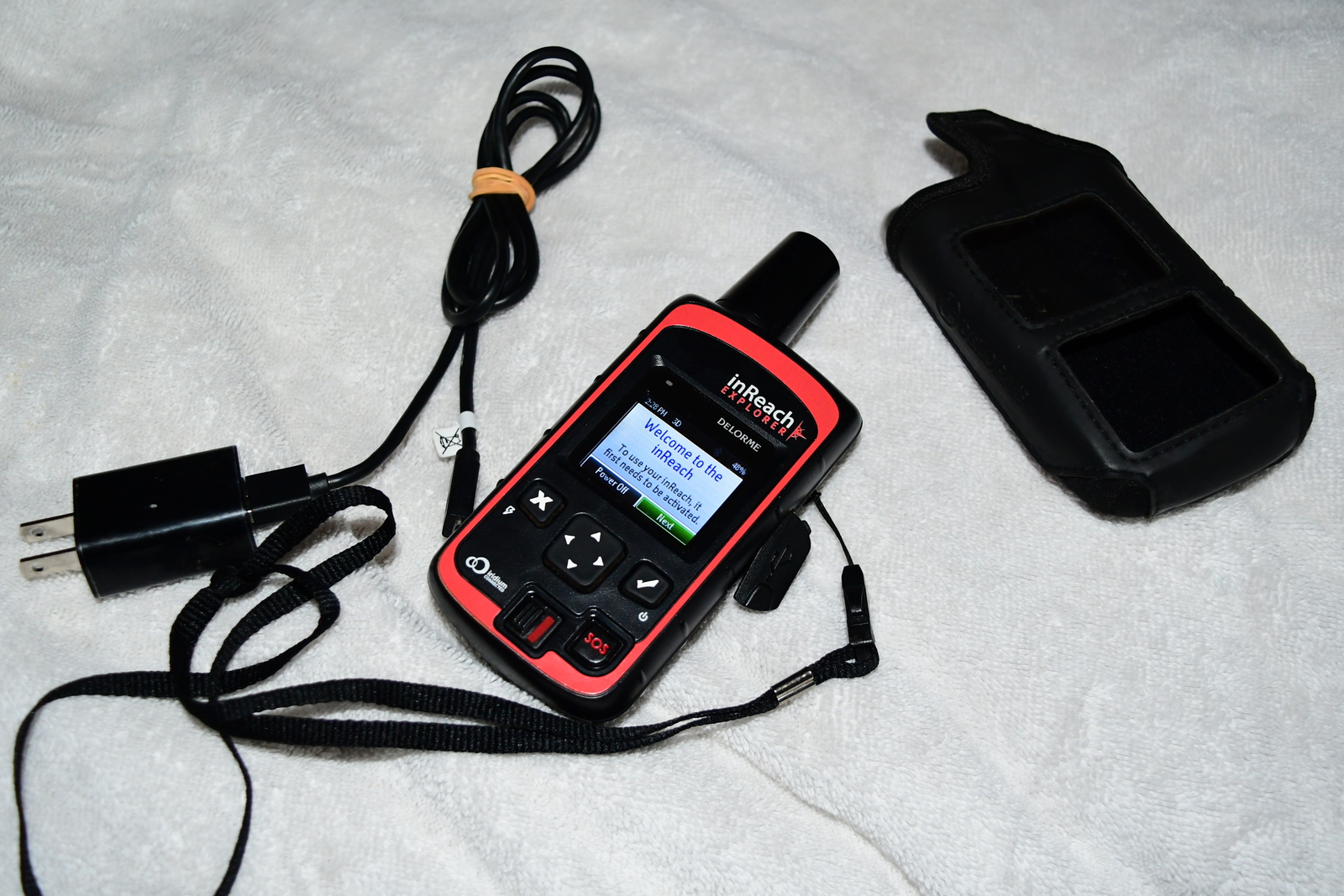 Delorme Garmin inReach Explorer Handheld Navigator GPS WITH CASE AND PLUG W6A - $164.00