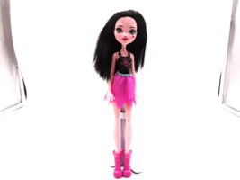 Monster High Draculaura in her Clothes and Pink Boots  2015 Mattel - $13.86