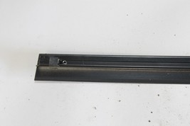 2003-2012 LAND RANGE ROVER REAR LEFT DRIVER DOOR VERTICAL WINDOW TRIM K6141 image 2