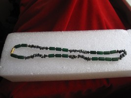 Vintage Jade Colored Beaded Necklace - £14.53 GBP