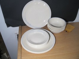 Set of 16 Corelle BLUE LILY Dishes By Corning  Beige Grey Vintage  USA - £46.66 GBP