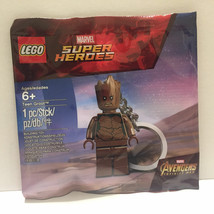 Lego Minifigure Teen Groot from Guardians of the Galaxy Keychain Polybag - £9.63 GBP