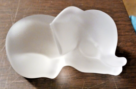 Lenox Fine Frosted Crystal Sleeping Baby Elephant Art Glass - £7.89 GBP