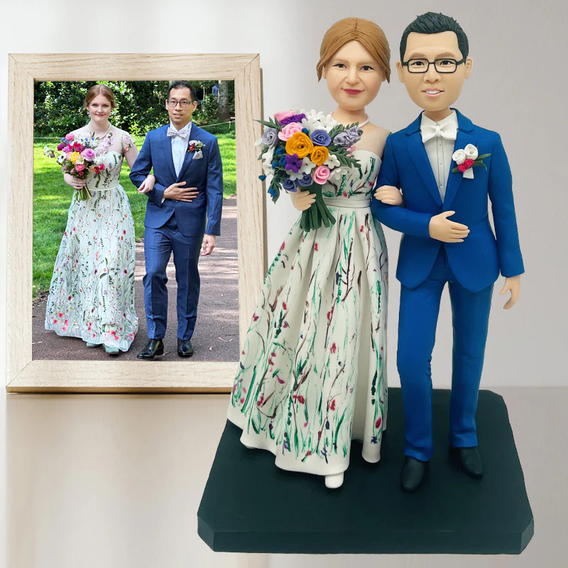 Bobblehead,Personalized Wedding Bobblehead – Bride &amp; Groom,Birthday Gift - $3,008.10 MXN+