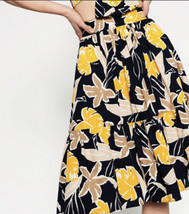 Zara Floral Skirt with Pockets New - £37.84 GBP