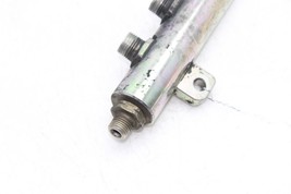 06-10 SILVERADO SIERRA DURAMAX DIESEL 6.6L LBZ LMM FUEL RAIL F 00R L00 143 E5892 image 3